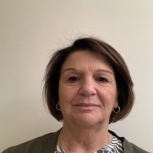 Meet your Posher, Pauline